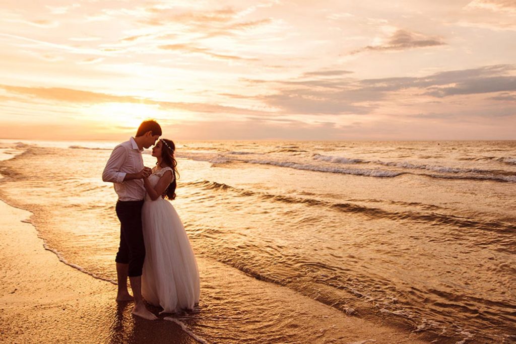 Destination Weddings With Cairns City Apartments Cairns City